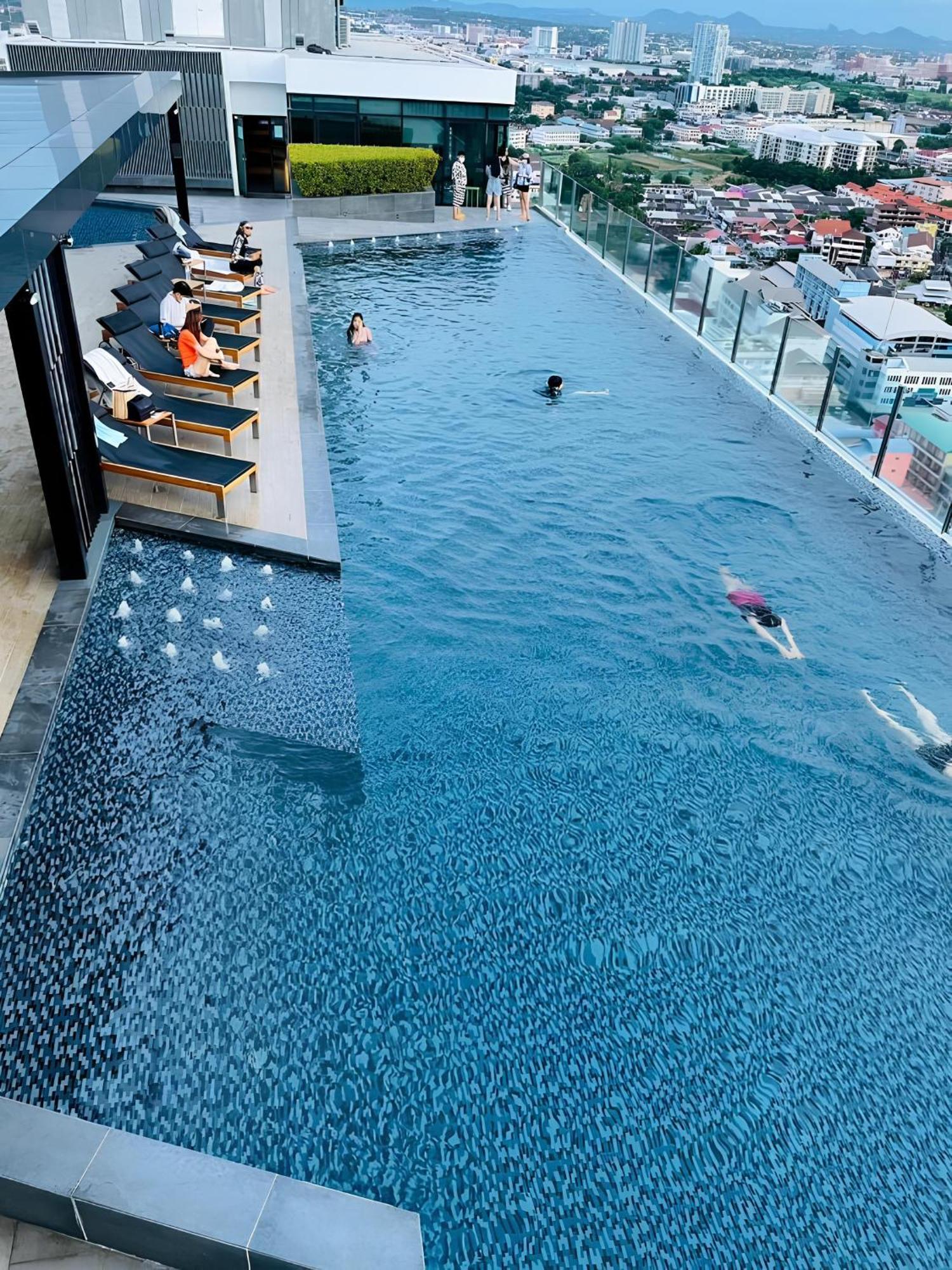 Great Location With Infinity Pool - Central Pattaya Apartment Exterior photo